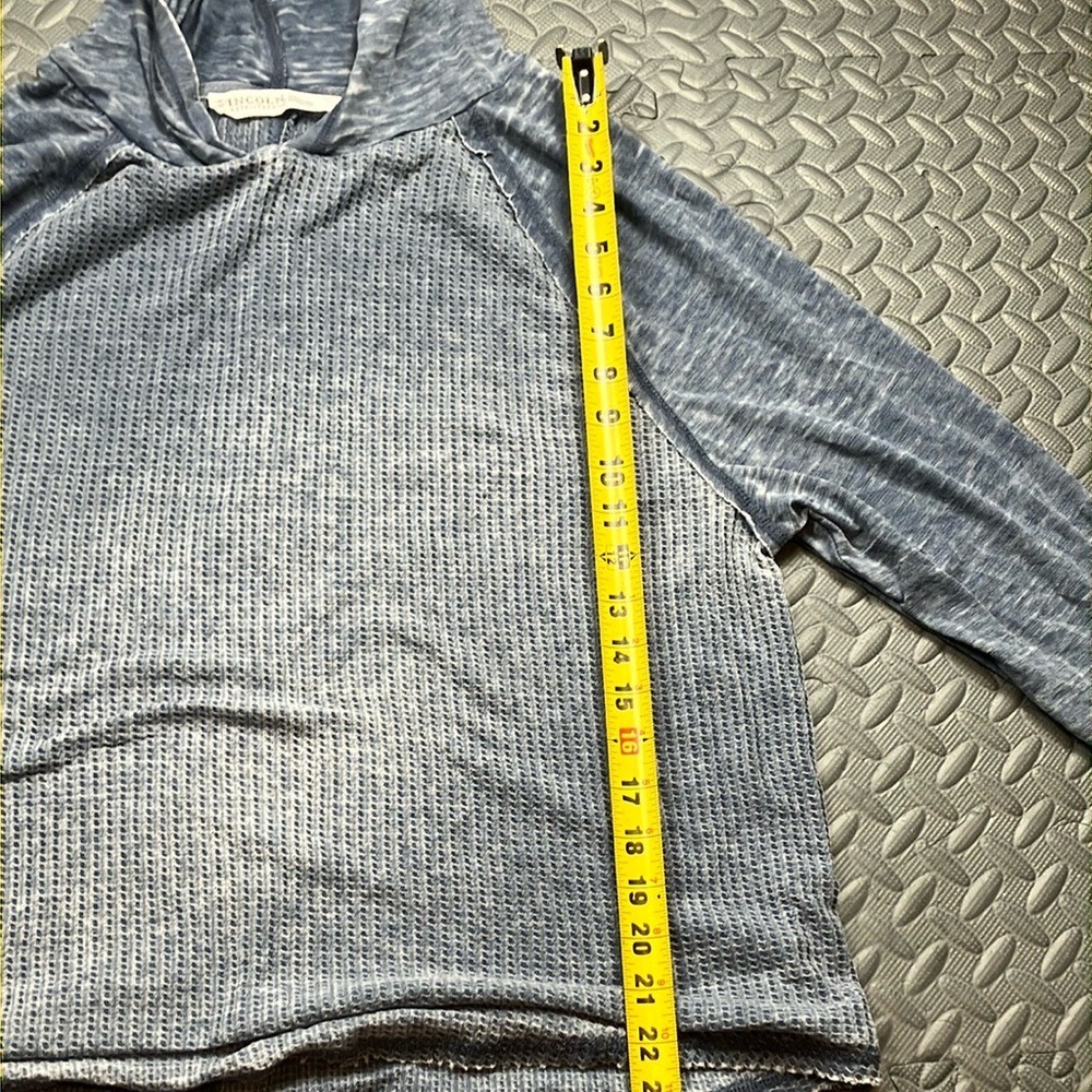 Lincoln Outfitters Women's Blue Wash Hooded Cardigan‎ Size L - Picture 5 of 5